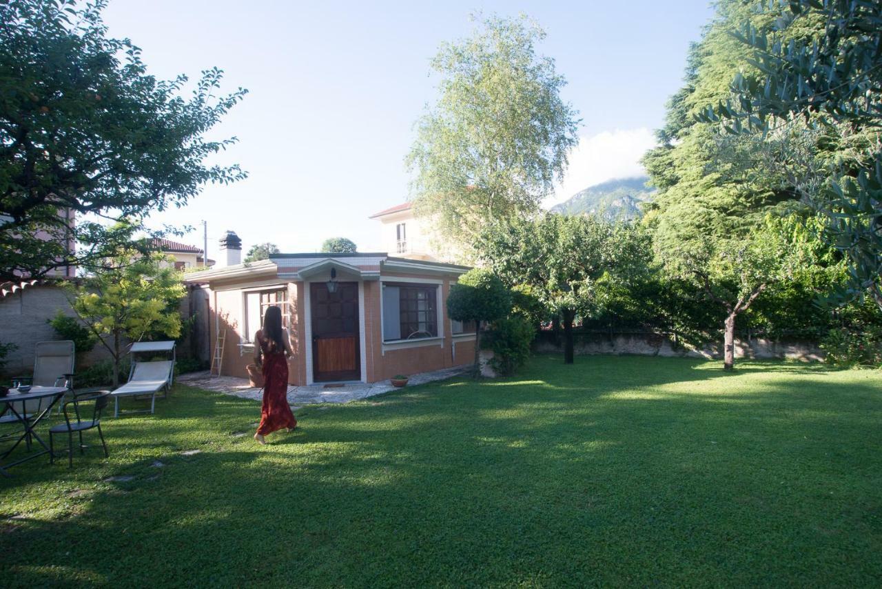 Casetta Del Molo Mandello del Lario Exterior foto